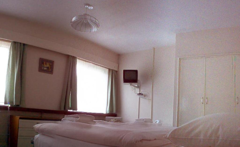 كامبرلي Tekels Park Guest House الغرفة الصورة